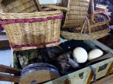 A VINTAGE WOOD SLAT TRUNK AND CONTENTS