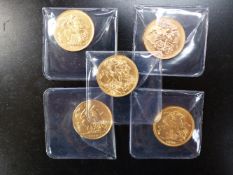 FIVE GOLD SOVEREIGNS DATED 1902, 1910, 1913, 1918 AND 1931
