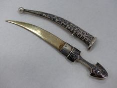 A RUSSIAN NIELLO SILVER MOUNTED MINIATURE KINJAL KNIFE.