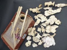 VARIOUS PIECES OF ORIENTAL AND EASTERN CARVED BONE AND IVORY TO INCLUDE FIGURES, GLOVE STRETCHERS,