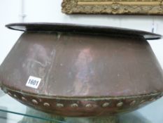 AN ARTS AND CRAFTS COPPER CASKET STRAPWORK DECORATION THE TOP WITH RUSKIN POTTERY ROUNDEL . W.