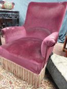 A PAIR OF LATE VICTORIAN VELVET UPHOLSTERED ARMCHAIRS.