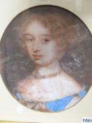 AN OLD MASTER OVAL PORTRAIT OF A LADY PASTEL. 28x22cms.