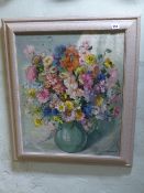 MID 20TH CENTURY STILL LIFE OF FLOWERS BY EILEEN IZARD