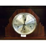 20TH CENTURY ART DECO STYLE MANTEL CLOCK IN STEPPED MAHOGANY CASE, THE DIAL WITH ARABIC NUMERALS AND