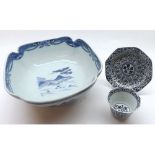 Mixed lot comprising: 19th century Chinese blue and white bowl of lobed form, decorated with coastal