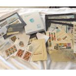 Packet: small lot mint and used mainly modern World stamps, plus Murray Payne Commonwealth King