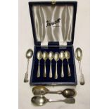 Mixed lot: cased set of six coffee spoons, Sheffield 1992, together with five further engraved and