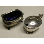 Mixed lot: early 20th century silver wares comprising an oval four-footed salt with blue glass