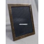 George V silver mounted and blue velvet easel back photograph frame of plain and polished