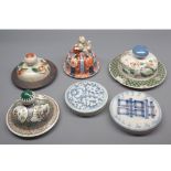 Mixed lot of six various 19th Century Chinese and Japanese vase/jar lids, various sizes, largest 7