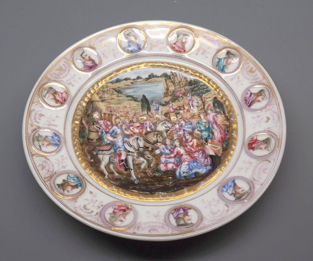 Naples Capodimonte plate, decorated with heraldic scenes, 8 1/4" diameter