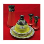 Mixed lot: Shelley pottery wares to include large tapering red vase, pair of smaller red highlighted