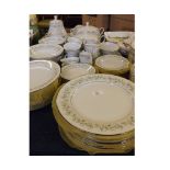 Quantity of Noritake Savannah pattern table wares, to include covered vegetable dishes, plates,