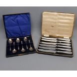 Viners of Sheffield case of six steel bladed and silver handled dessert knives