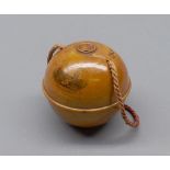 Mauchline ware circular string box, decorated with a scene of Norwich Cathedral