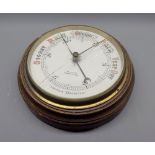 Kuner (Pontypridd) aneroid barometer, glass cracked, 10 diameter