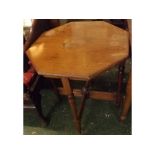 Edwardian mahogany octagonal occasional table, 23" wide