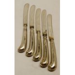 Five hallmarked silver tea knives, each with pistol grip handles and electroplated blades (5)