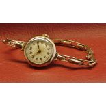 2nd quarter of the 20th century 9ct gold ladies dress watch, the Swiss 15 jewel movement to a