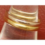 Mixed Lot: 22ct gold wedding ring, finger size N, 2.3gms in weight; together with a 9ct gold wedding