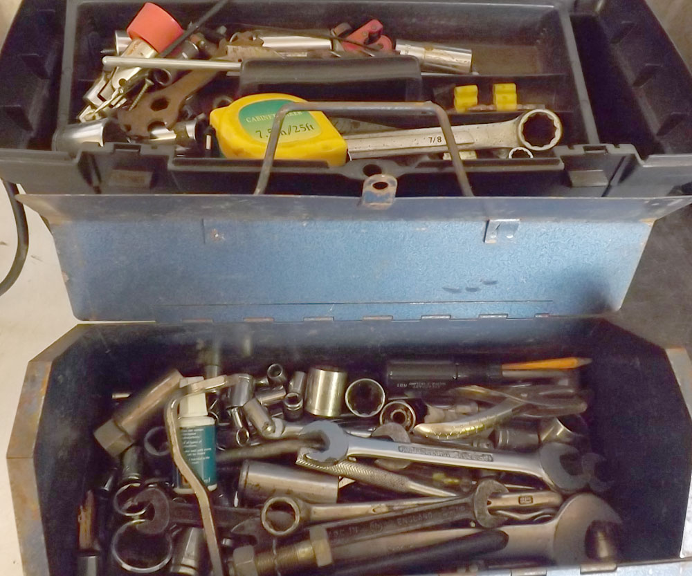 PLASTIC TOOLBOX CONTAINING ASSORTED TOOLS AND A FURTHER METAL TOOLBOX