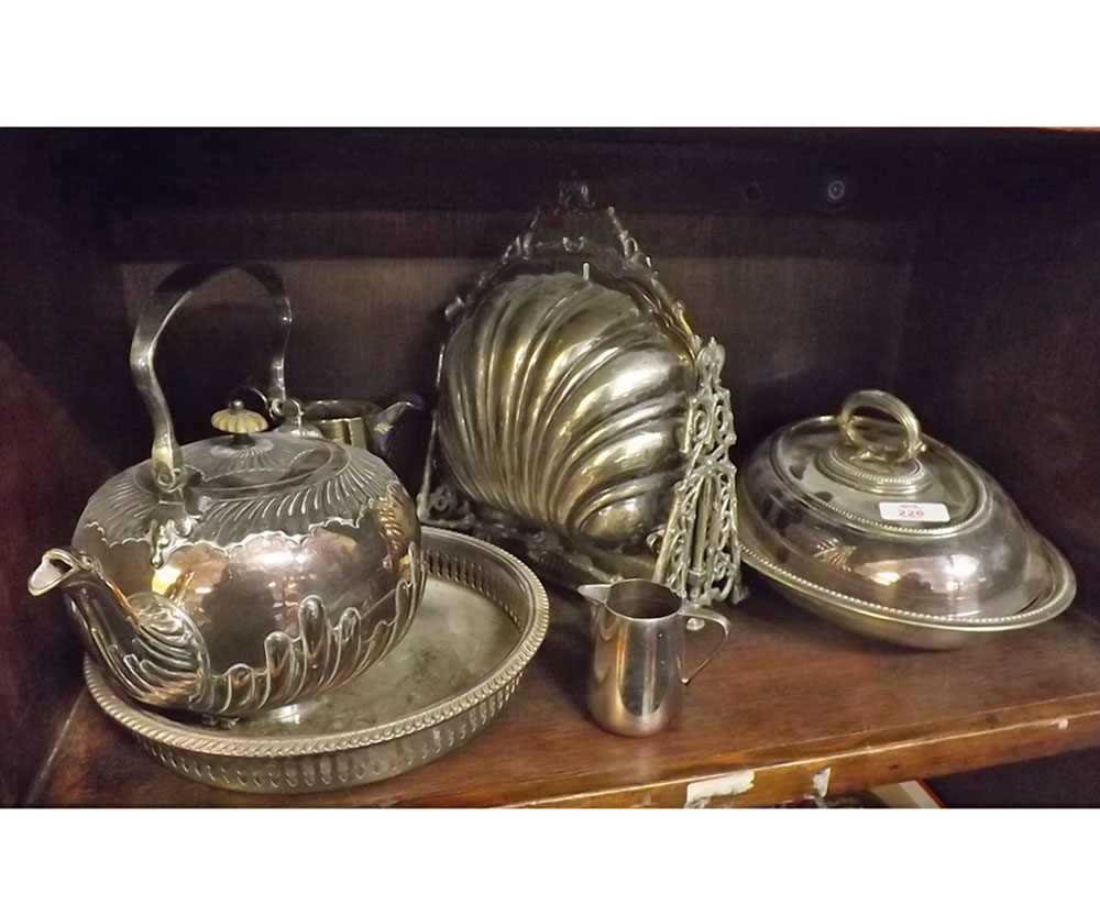 Mixed Lot: assorted silver plated wares to include kettle, entre dish, serving tray and other