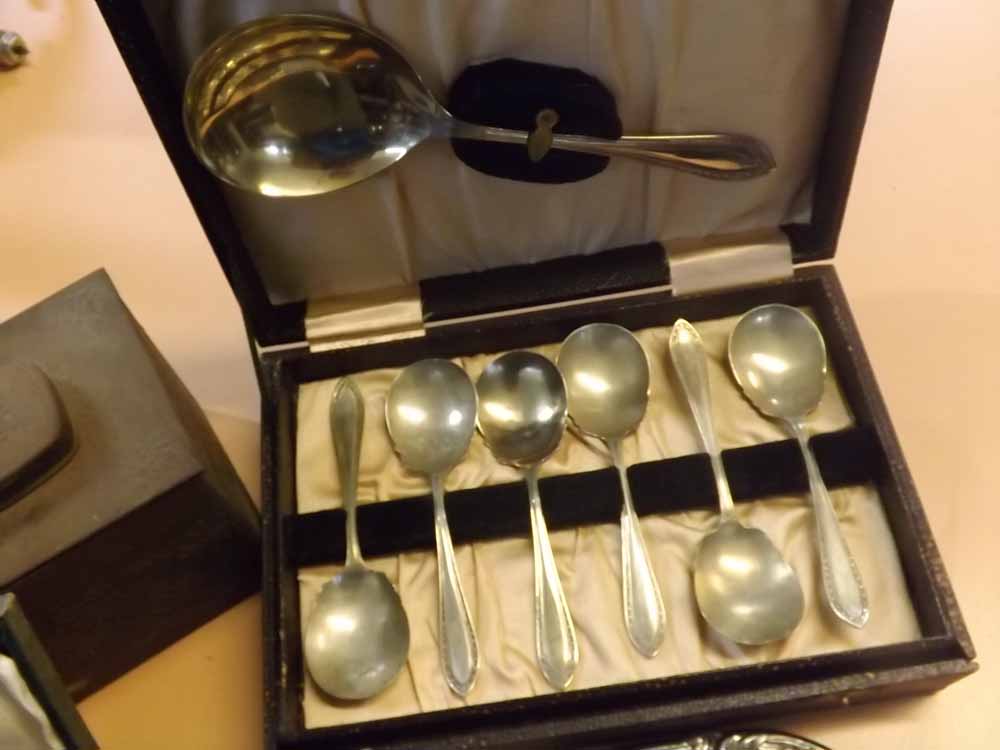 Mixed Lot: silver plated combination toast rack and butter dish, cased cutlery and a metal tea caddy - Image 3 of 5