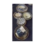 Large mixed lot: various 19th century blue and white tea wares, to include various tea bowls,