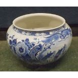 Modern Delft circular bulbous jardini¦re, approx 13" diameter