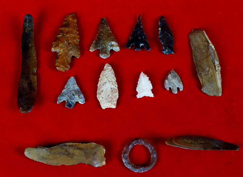 Group of Anglo-Saxon flint items including eight spear heads and a ring together with a group of