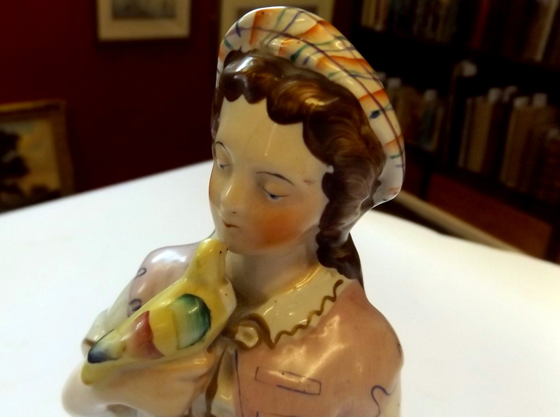 19th century Staffordshire figure, of a girl with dove perched on her right hand, wearing a puce - Image 4 of 7