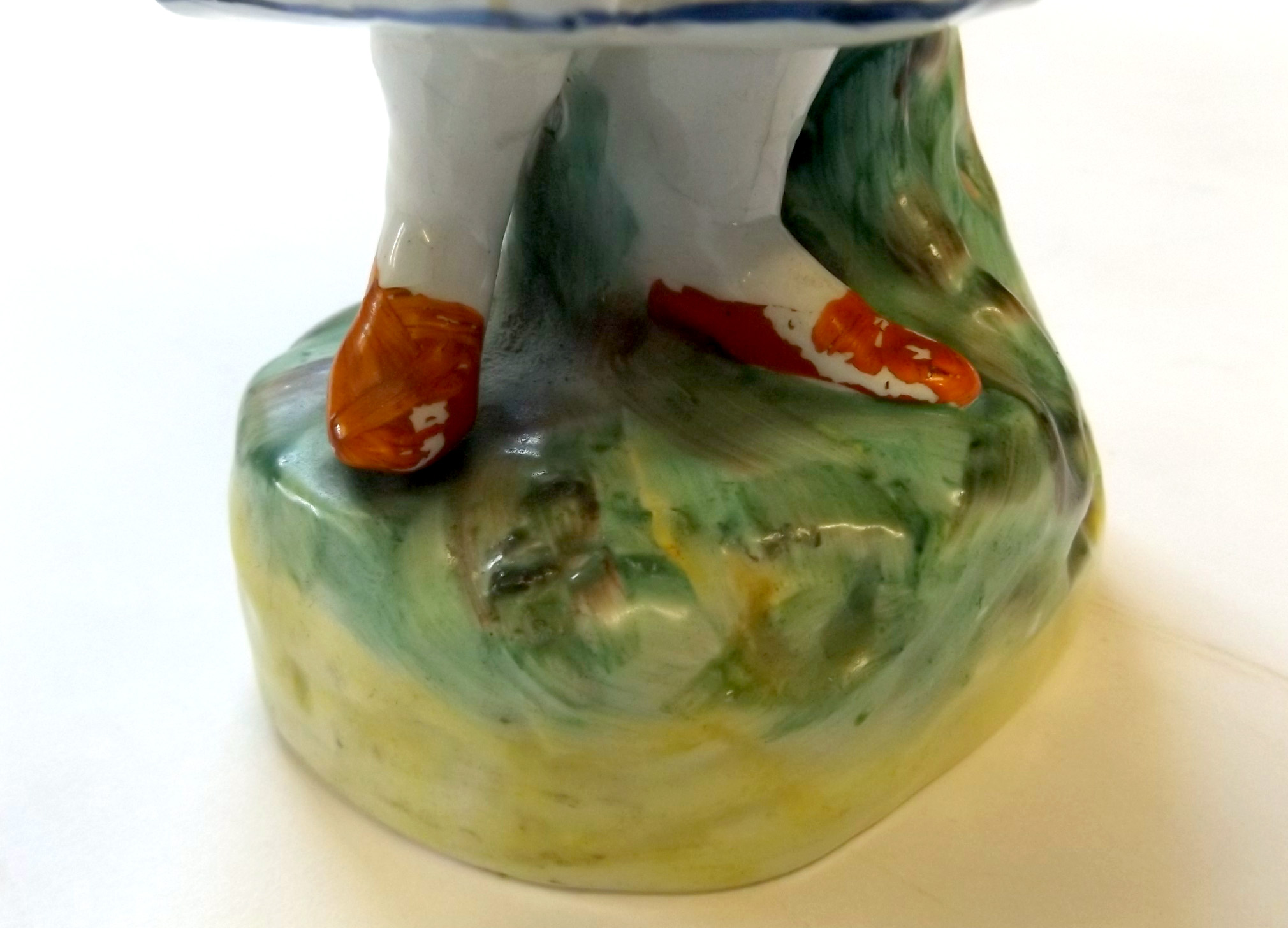 19th century Staffordshire figure, of a girl with dove perched on her right hand, wearing a puce - Image 6 of 7