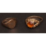 Mixed Lot: 9ct gold gents signet ring of plain oval design, hallmarked Birmingham 1972, 2. 8gms;