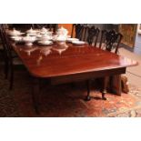 Victorian mahogany extending dining table, with moulded edge and rounded corners, raised on four