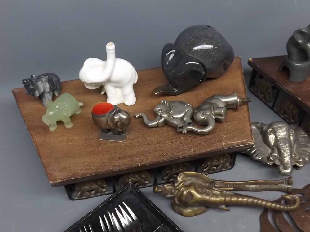 Collection of various novelty elephant wares to include metal door fixings formed as elephants - Image 2 of 4