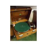 Vintage Celeste oak cased gramophone