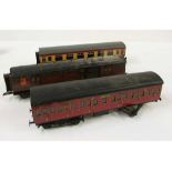 Bassett-Lowke and others 'O' gauge coaches to include a Bassett-Lowke LMS Royal Mail car, scratch