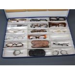 Blue box: quantity of vintage spectacles