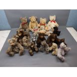 Mixed Lot: assorted late 20th century jointed teddy bears including 8 various Steiff examples (qty)