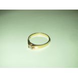 18 carat gold single stone diamond ring, 4.3 gms