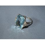 Fine aquamarine ring set in white metal 7.71cts Size n.