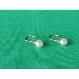 9ct gold and pearl hook drop earrings