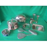 Quantity of mixed silver plated items