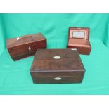 Regency mahogany tea caddy and a rosewood box, a small mahogany humidor