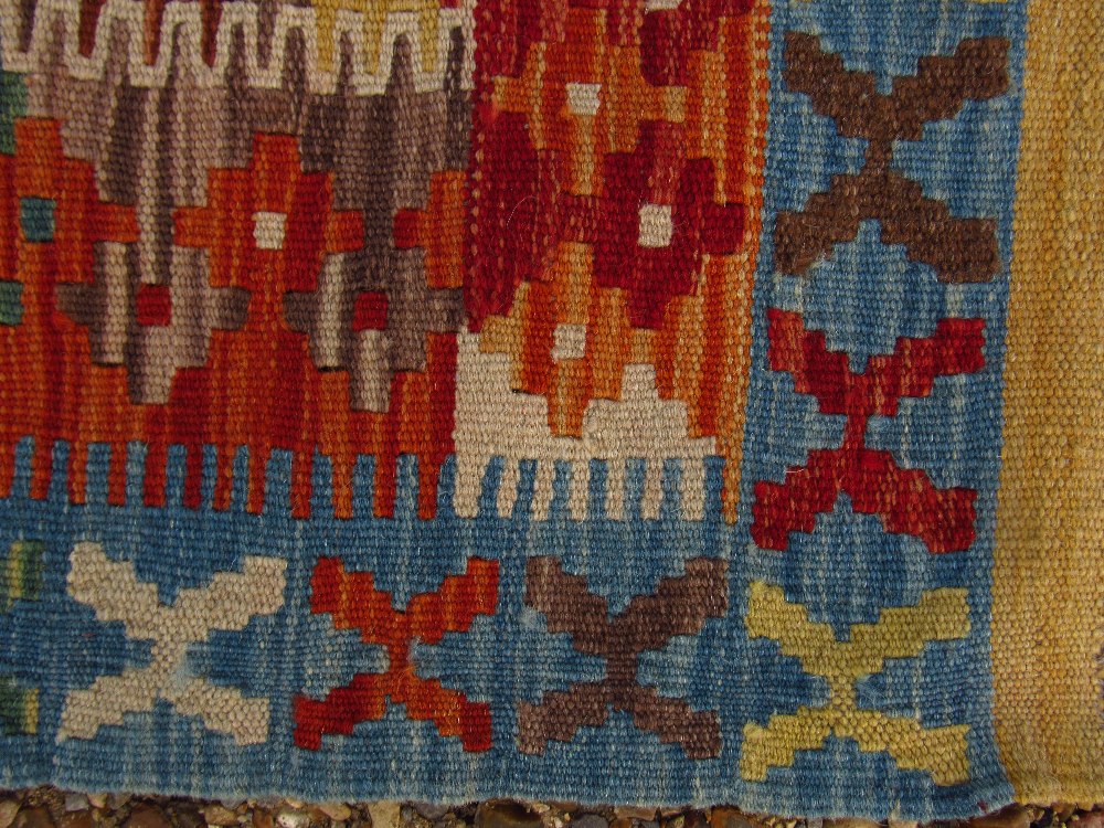 3 small kelims, vegetable dyed, 119x81cm - Image 3 of 5