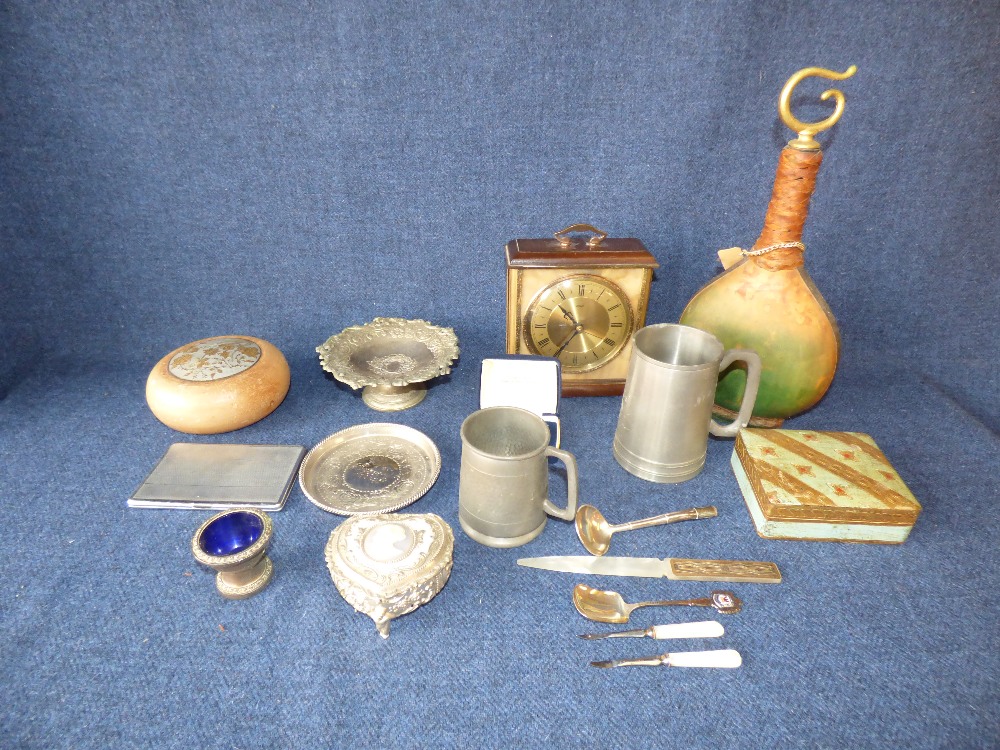 Qty of mixed collectables, inc mantel clock, plate and pewter