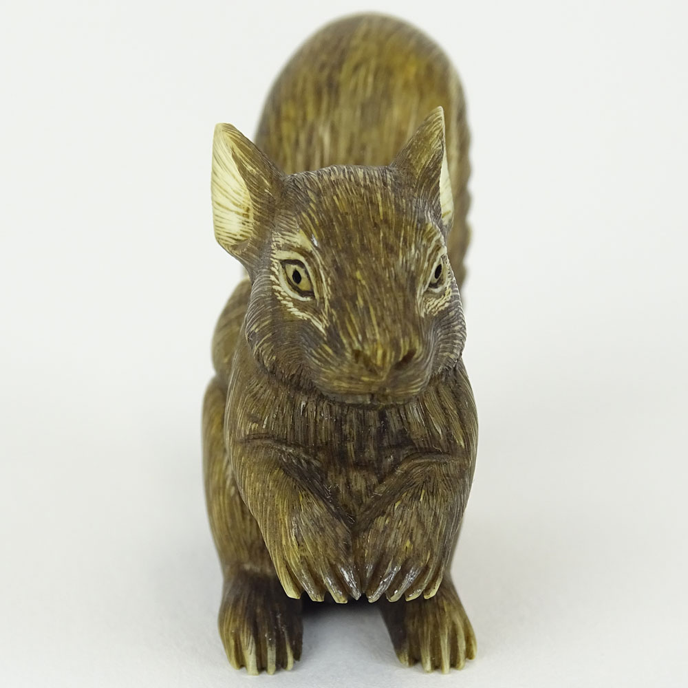 19th Century Japanese Carved Netsuke Depicting a Squirrel. Signed with artist's signature Gyoku - Image 2 of 8