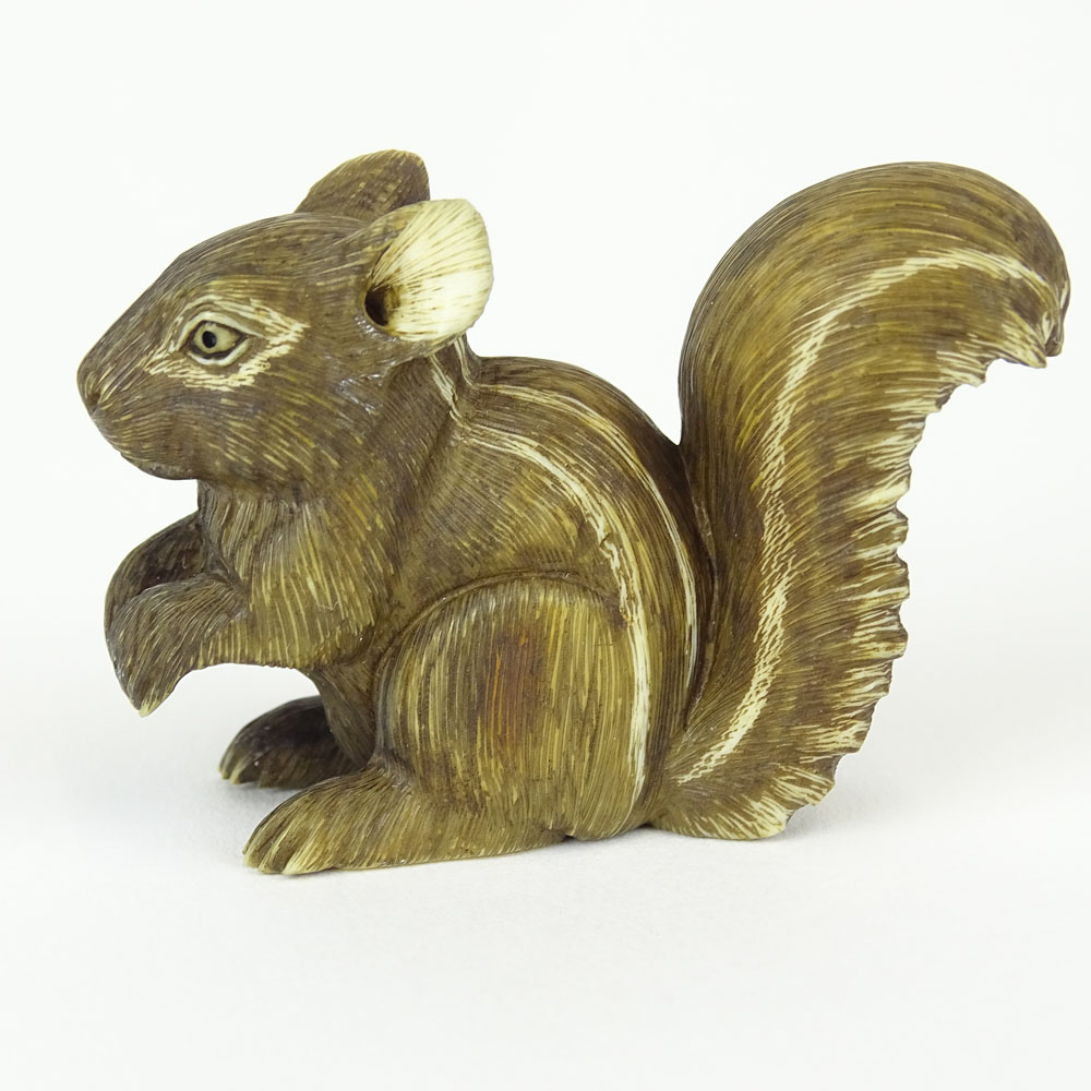 19th Century Japanese Carved Netsuke Depicting a Squirrel. Signed with artist's signature Gyoku - Image 3 of 8