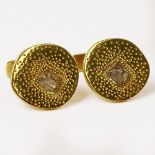 Pair of Men's DeBeers 18 Karat Yellow Gold and Diamond Cufflinks. Signed and Numbered A31881. Very